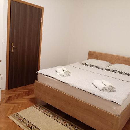 Apartmani Suzana Crikvenica Bagian luar foto