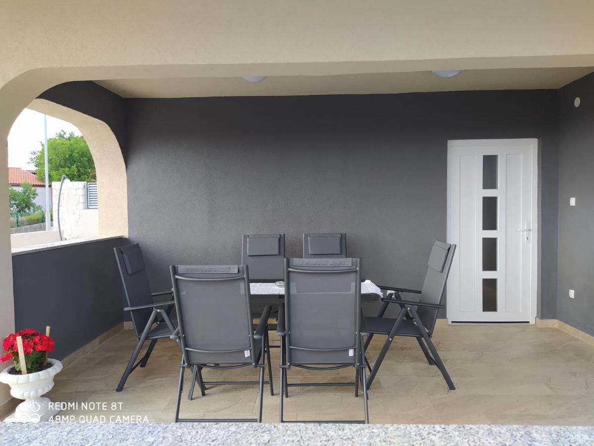 Apartmani Suzana Crikvenica Bagian luar foto