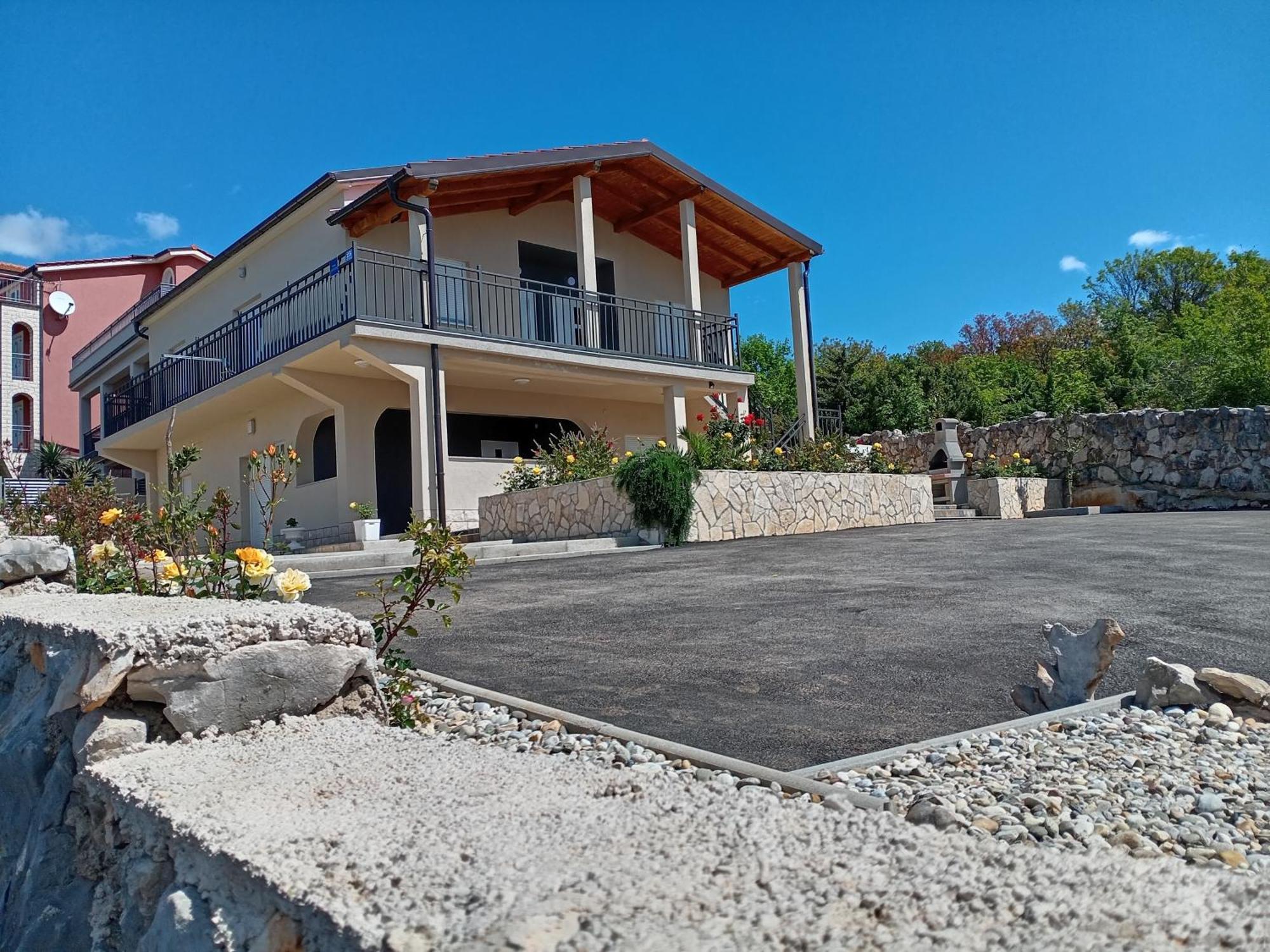 Apartmani Suzana Crikvenica Bagian luar foto
