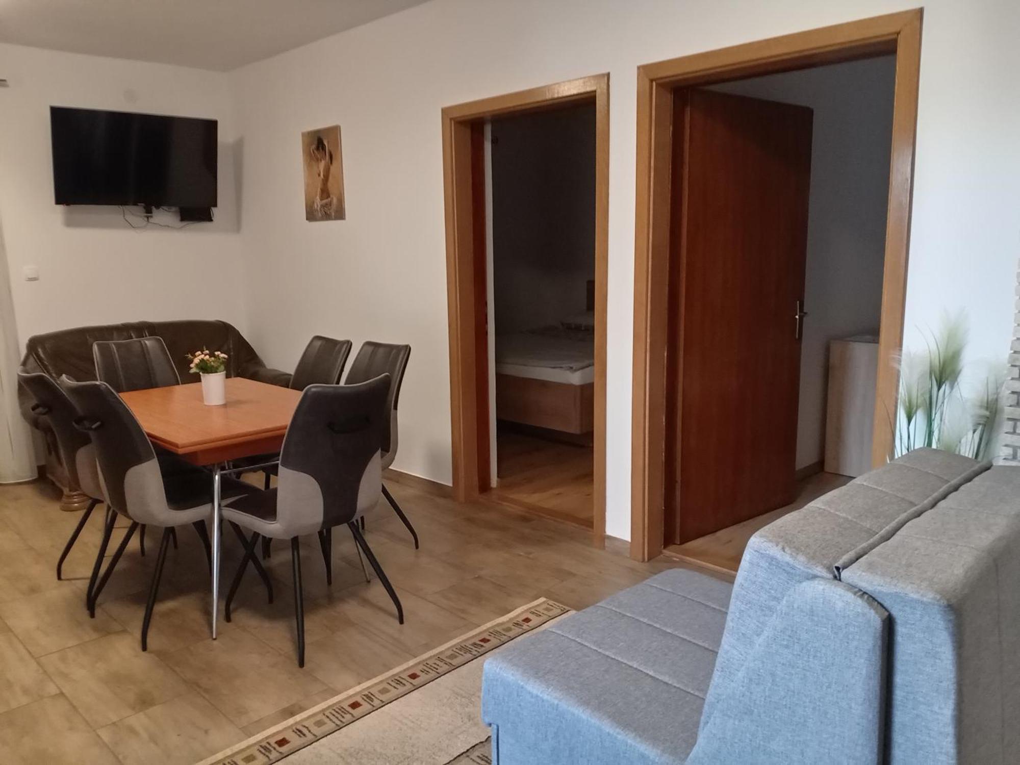 Apartmani Suzana Crikvenica Bagian luar foto